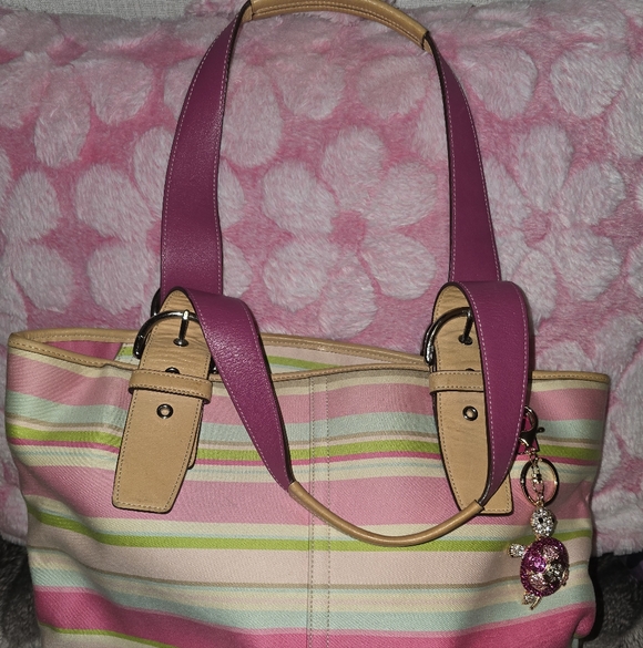 Euc Vintage Coach Hampton striped tote bag in a multicolor pastel canvas Leather - Picture 2 of 6